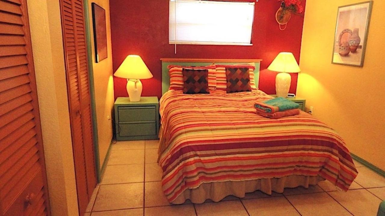 Affordable Beach Condos - One Bedroom Dlx Condos Сейнт Пийт Бийч Екстериор снимка